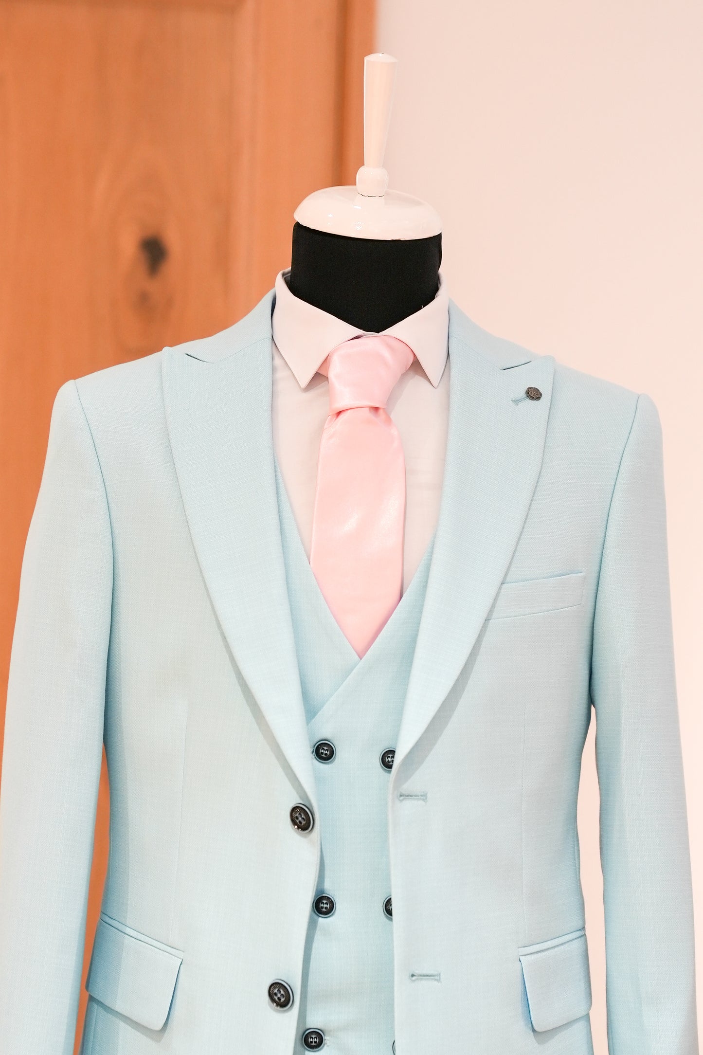 LIGHT BLUE SLIM SUIT