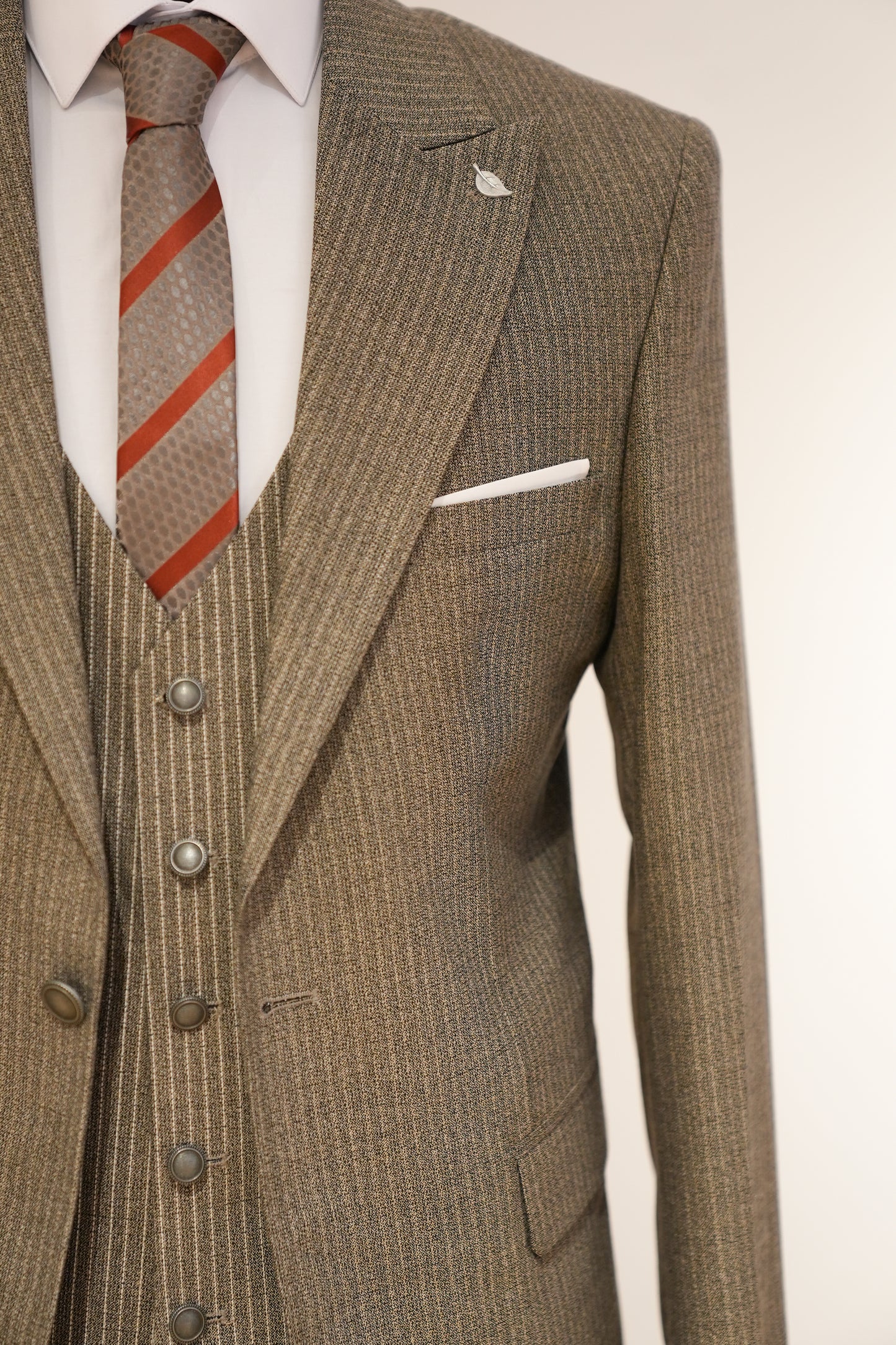 MID BROWN SLIM SUIT