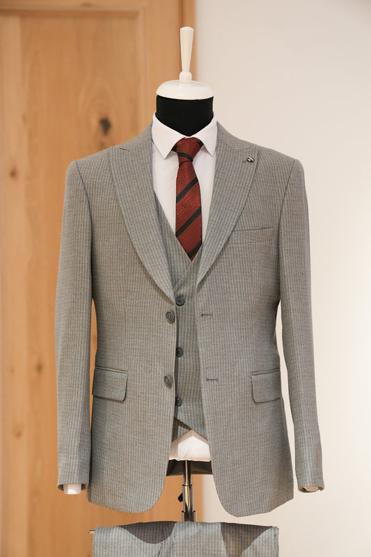 STRIPE LIGHT GRAY SLIM SUIT